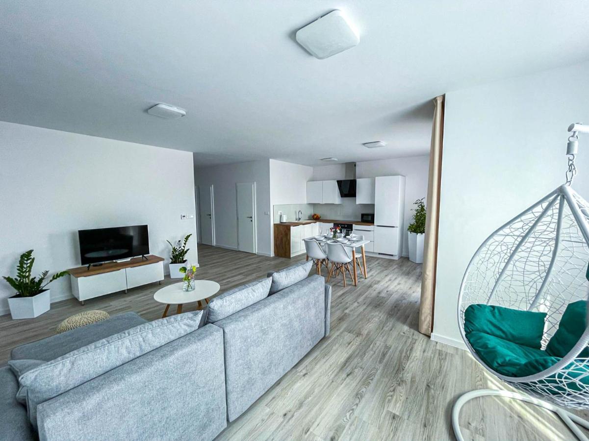 Lawis Apartments Poprad Exterior foto